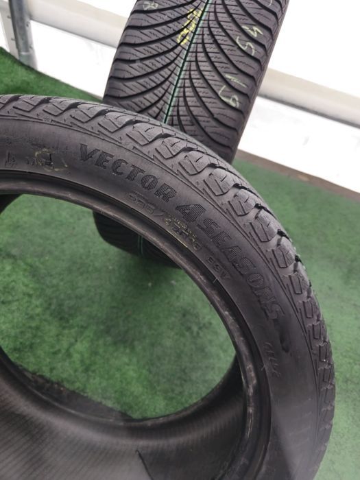 235.45.19 goodyear m+s