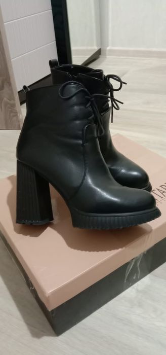 Женская обувь 37 размера