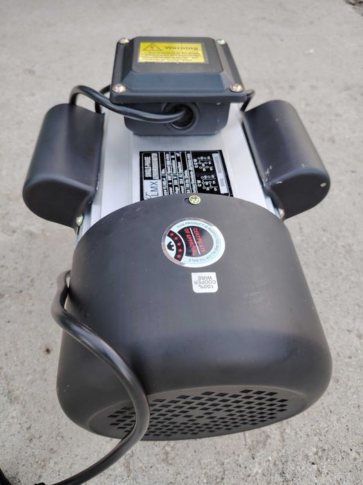 Motor electric inverter 5.5 kw ptr elevatoare 380v-220v