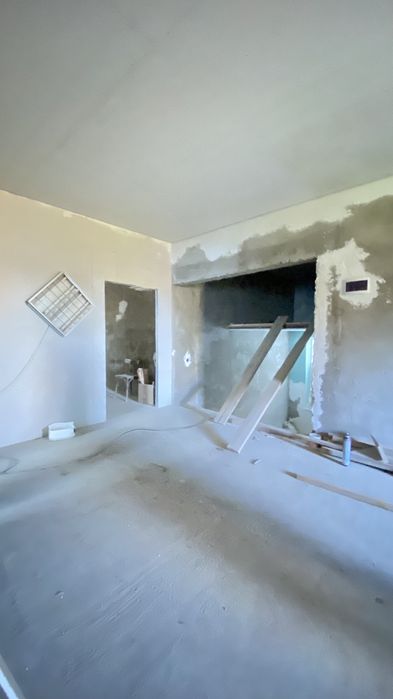 Продается коттедж в центре поселка Индербор!