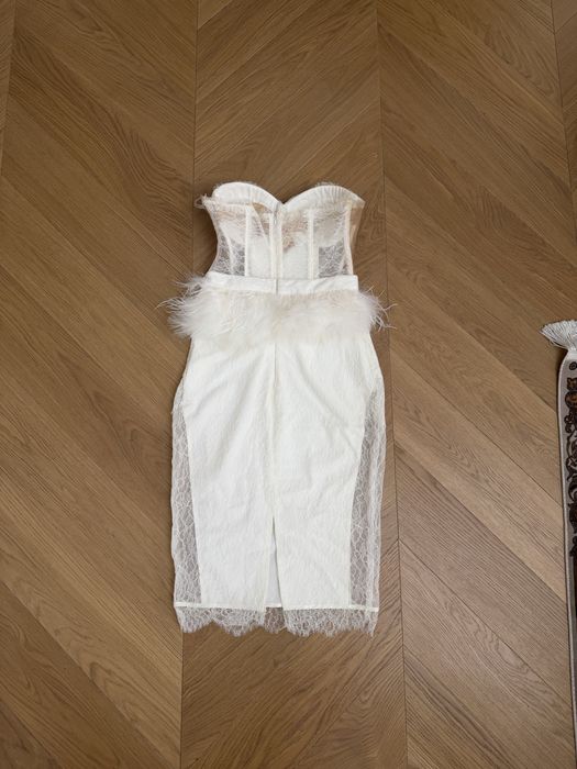 Rochie Cristallini din dantela chantilly