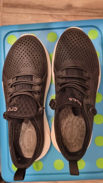 Adidasi CROCS marime 33-34