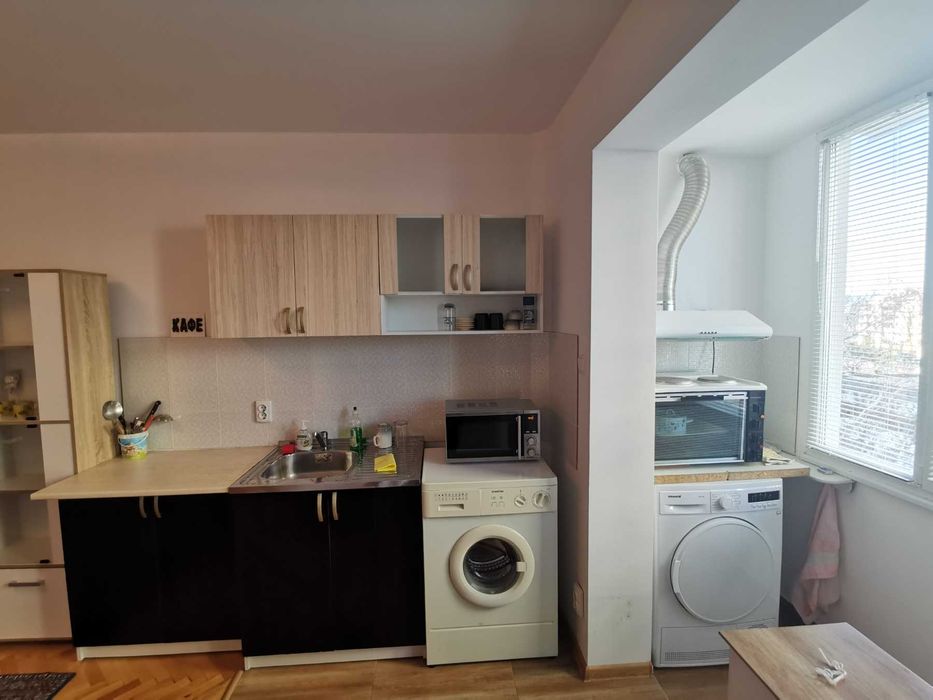 Дава се под наем Двустаен апартамент в София, Сухата река - 48 кв.м за 357 € - Снимка #2