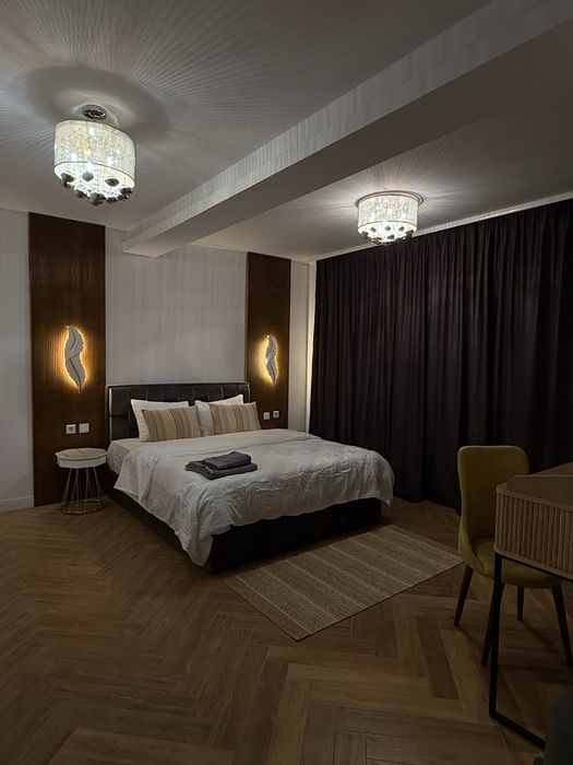 Camere premium de închiriat în Târgu Jiu – băi proprii, AC, Smart TV