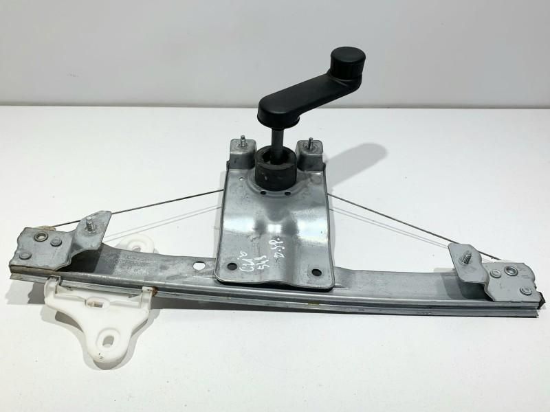 Macara geam manual dreapta spate Renault Clio 4 facelift 827003722R Be
