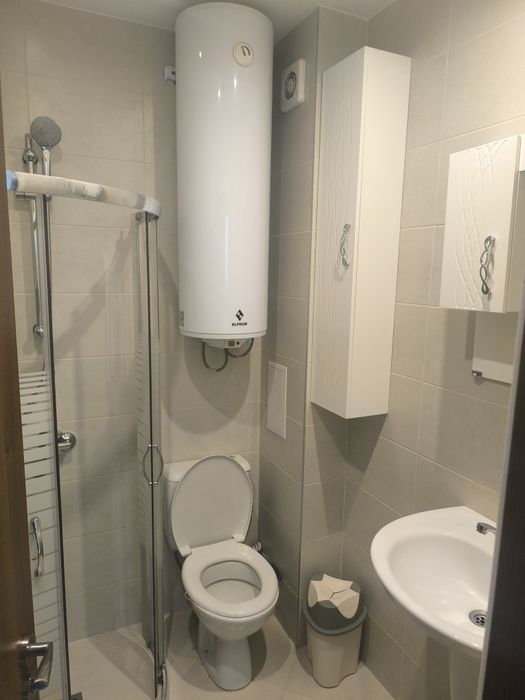 Дава се под наем Двустаен апартамент в с. Левски, Област Варна - 51 кв.м за 663 € - Снимка #3