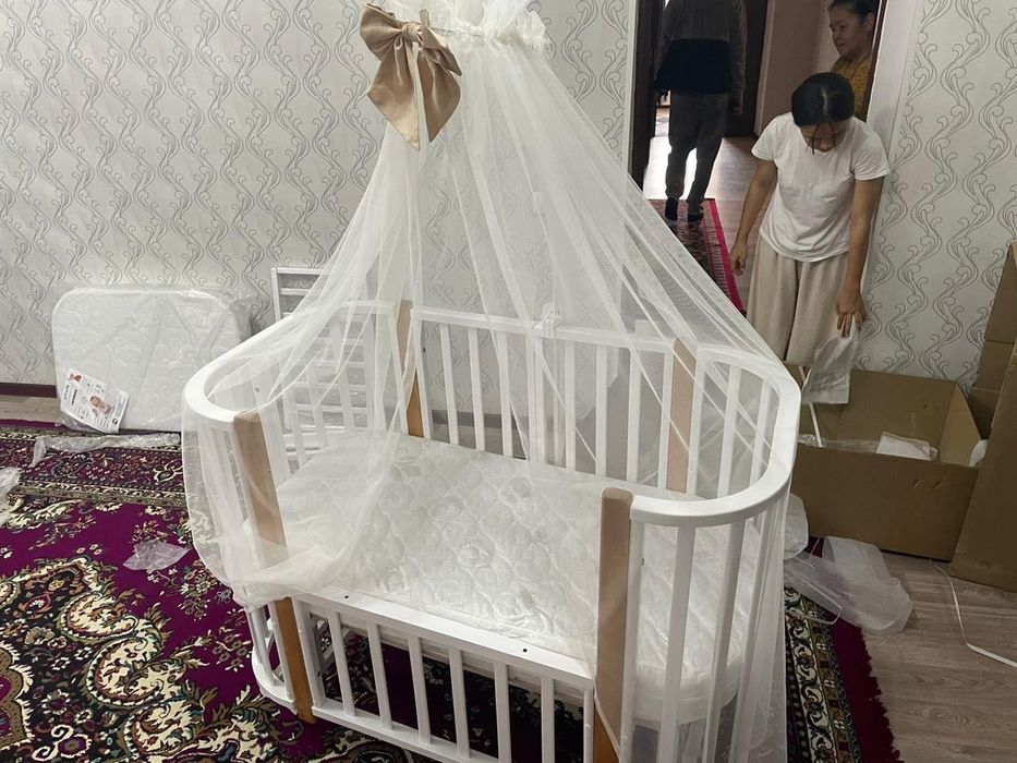 Продам мвнеж кровать