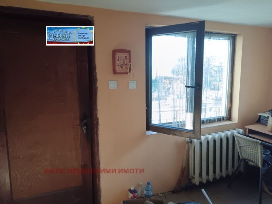 Къща в с. Видрица 120m²