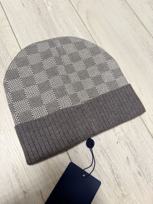Caciula Louis Vuitton