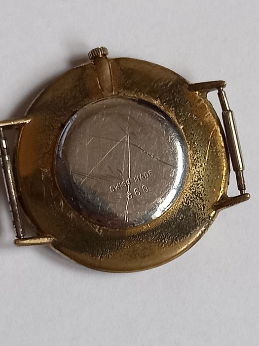 Ceas vechi -Nefunctional