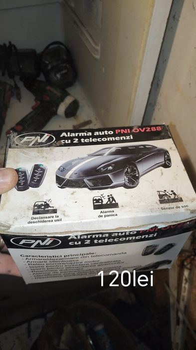 Vând tot ce se vede în poze