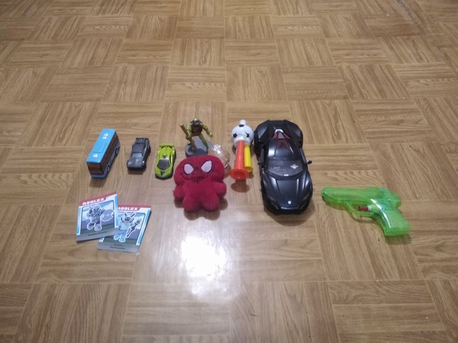 Игрушки набор  4500
