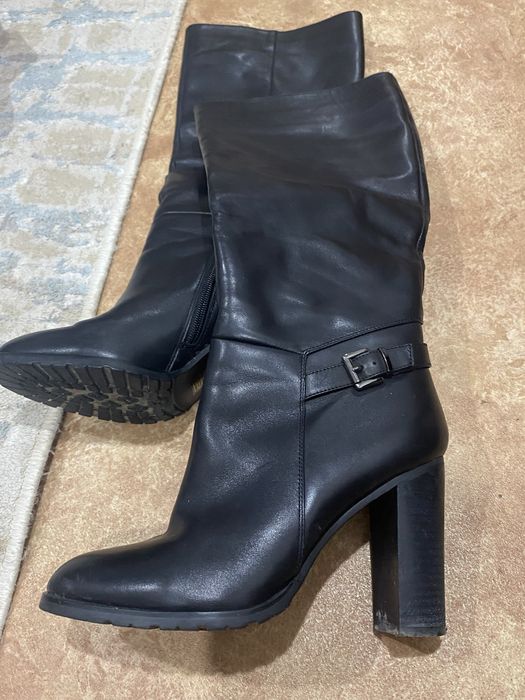 Кожаные сапожки.