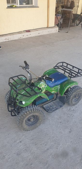 Продается квадроцикл электрический для детей