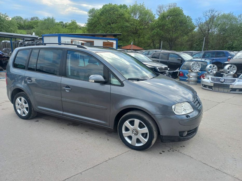 Vw tuaran 2.0 d140кс автоматик  на части
