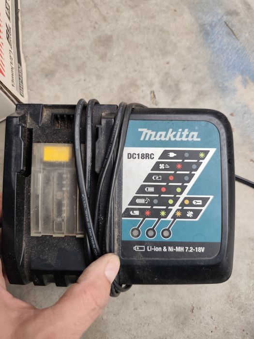 Makita ударен винтоверт