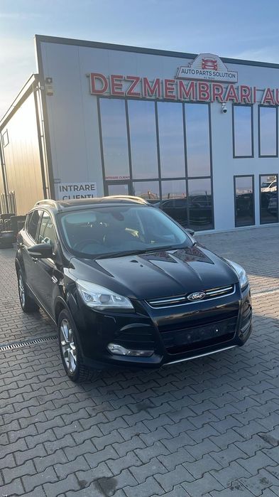 Dezmembram Ford Kuga 2.0 diesel 4x4 din 2014