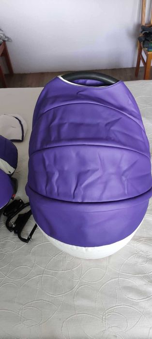 Количка 3 в 1  лилаво и бяло кожа