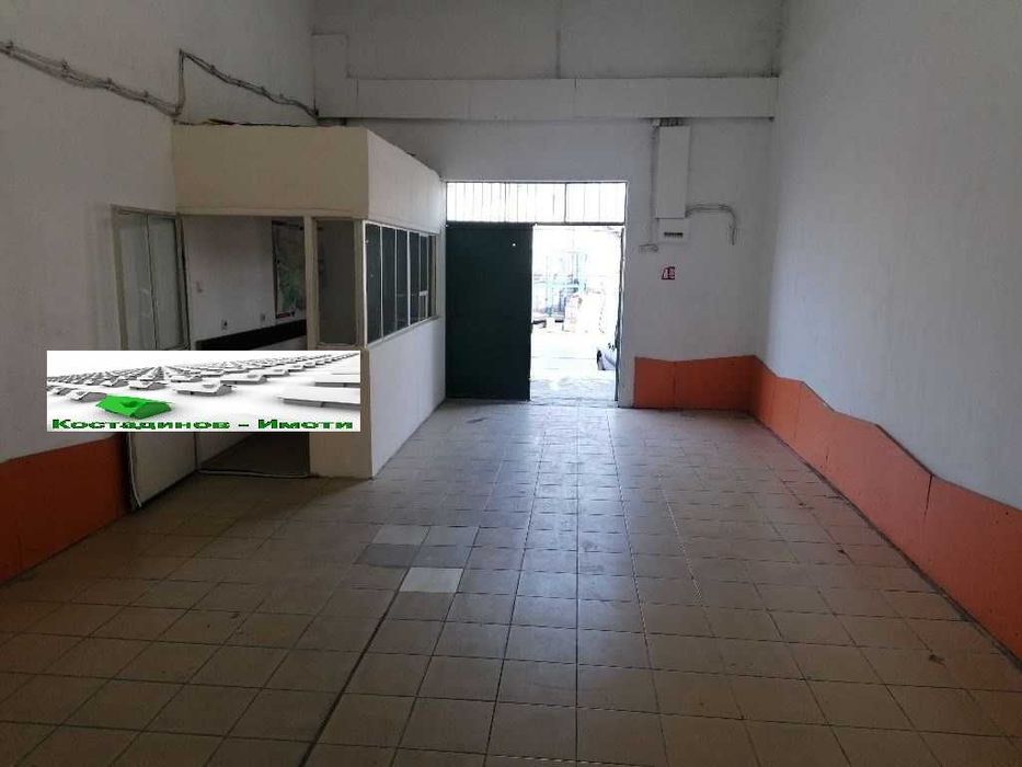Дава се под наем Склад в Пловдив, Индустриална зона - Север - 120 кв.м за 598.23 € - Снимка #1