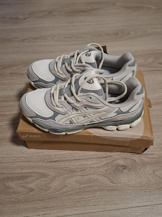 Asics Gel NYC marime 42