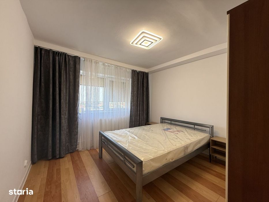 Apartament 3 camere, decomandat, renovat recent, Aradul Nou