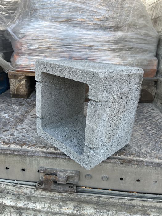 Garduri din beton,spalieri vie,boltari vibropresati