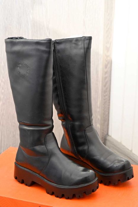 Сапоги зимние черные