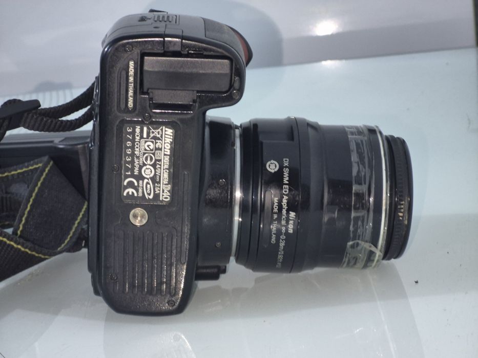Nikon d40 + сумка батарейка зарядчик
