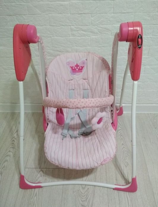 Шезлонг /качели на батарейках с доставкой