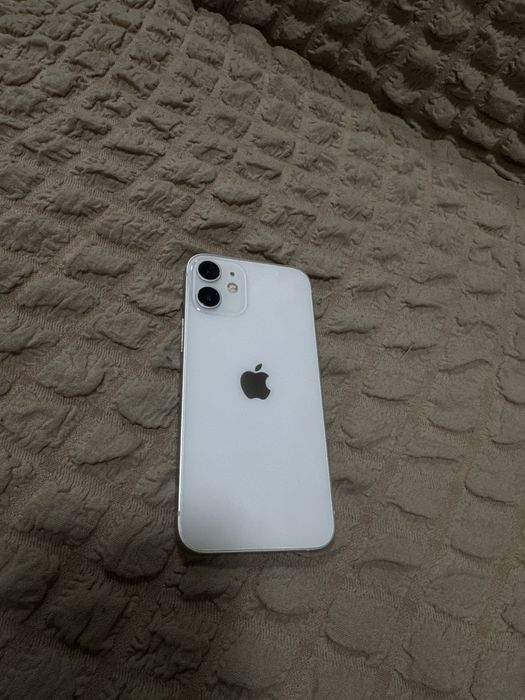 Продам iphone 12 mini