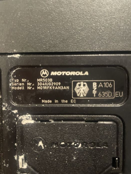 Statii radio UHF Motorola