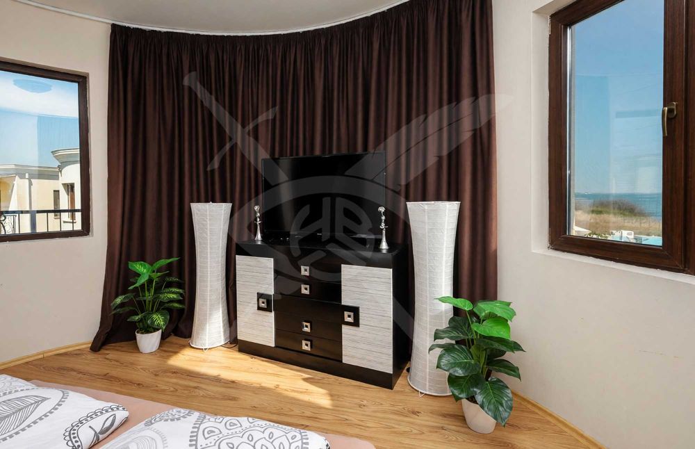 Продава се Къща в Бургас, Сарафово - 152 кв.м за 1875 €/кв.м - Снимка #12