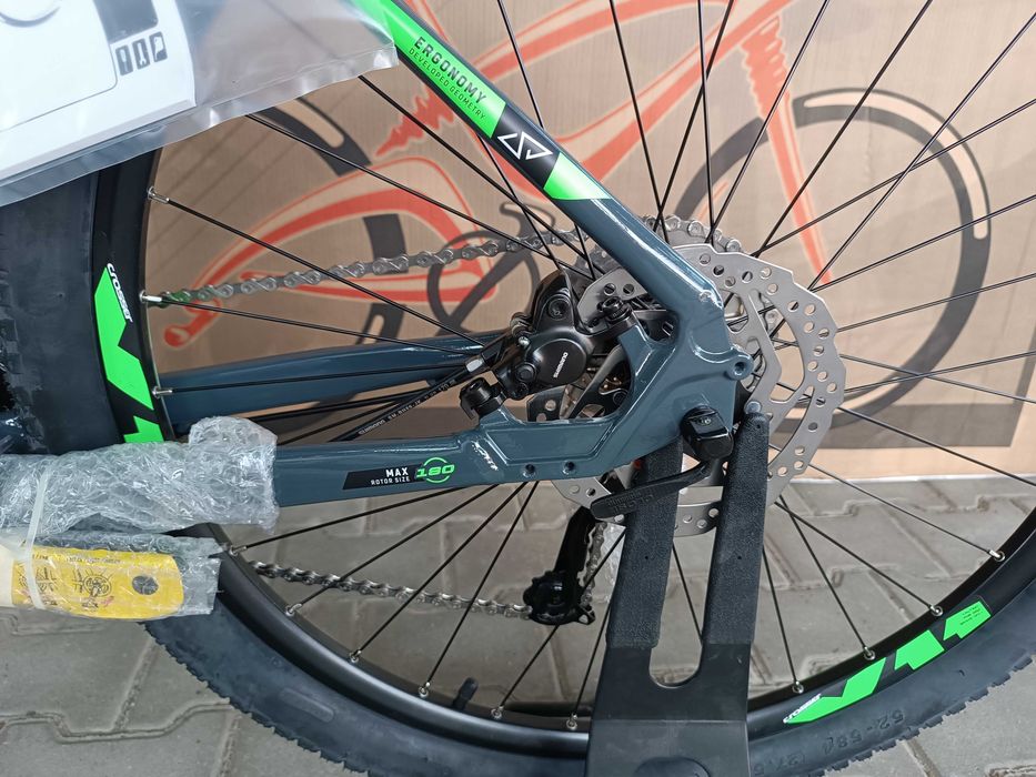 НОВ Велосипед 27.5" Cross Fusion