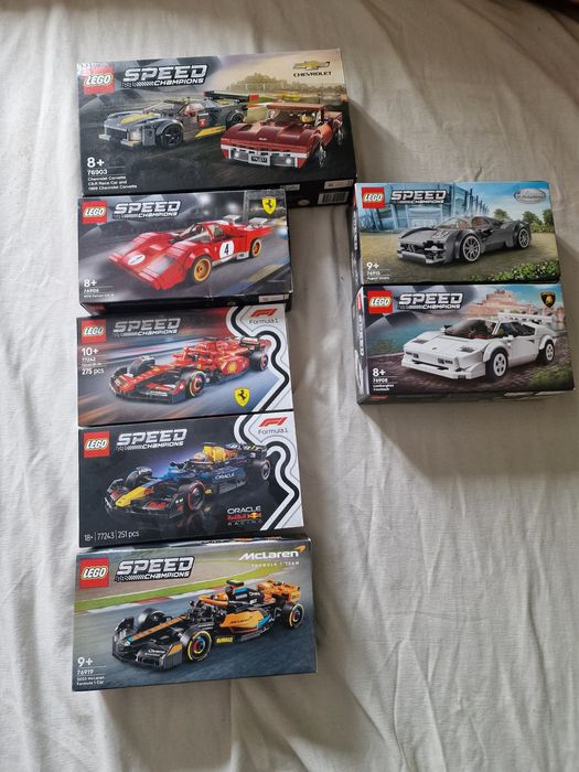 Vand seturi Lego noi sigilate diverse teme