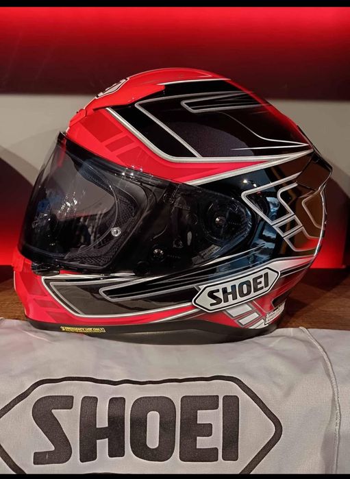 Мото каска Shoei nxr