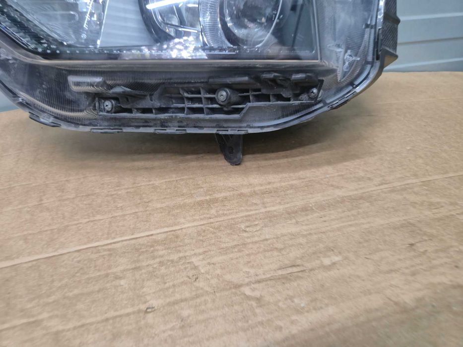 Far Stanga Hyundai Bayon Cod 92101-q0500 92101Q0500
