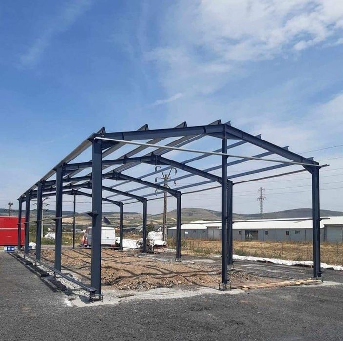 Vând structura metalica  10x12