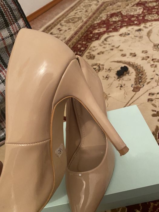 Туфли сатылады…….