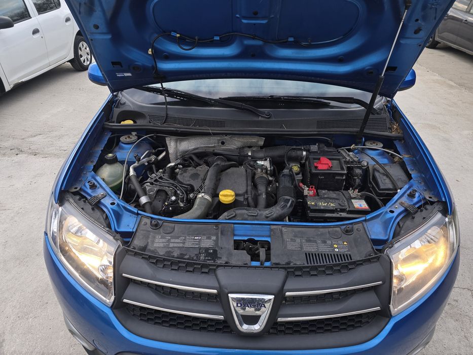 Dacia Sandero Stepway 1.5 DCI full Ac usor avariat