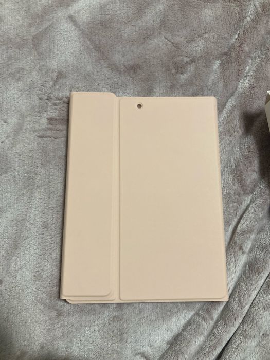 Калъф/клавиатура за таблет