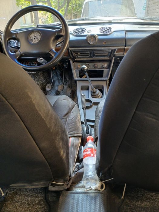 Srochna vaz 2106 sotladi holati yaxshi gaz benzin