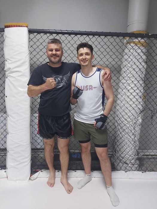 Antrenamente private autoaparare , kickboxing , box/ Personal trainer
