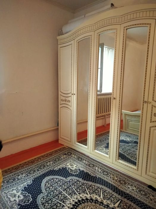 үй сатылады     .