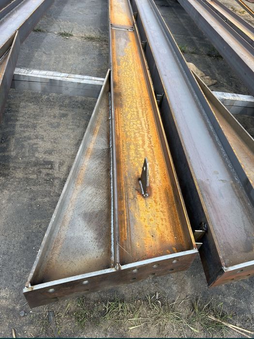 Doar 58 de euro mp cu panouri  +structura metalica