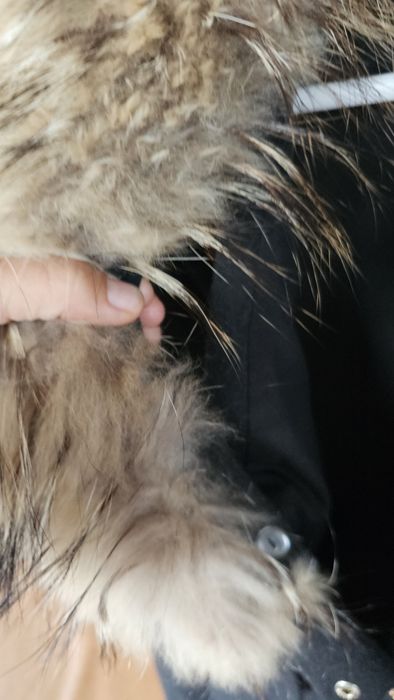 Елегантно палто с естествена кожа