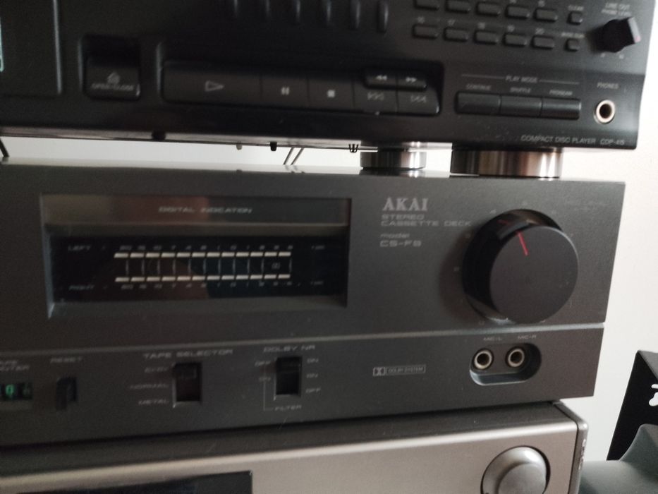 deck defect, pentru piese.  Deck Akai CS-F9