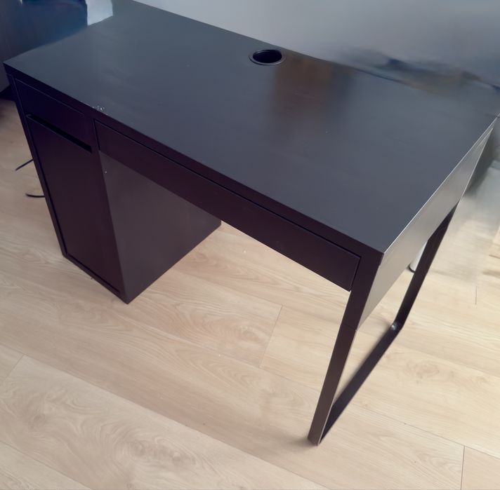 Бюро Micke- IKEA