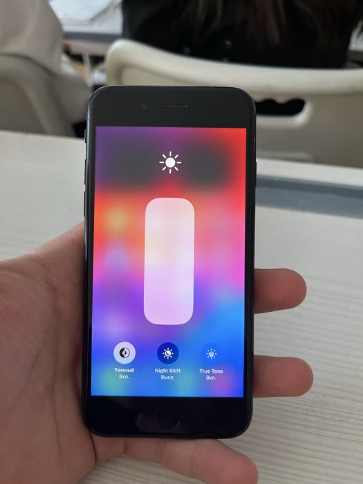 Продам айфон se 64gb