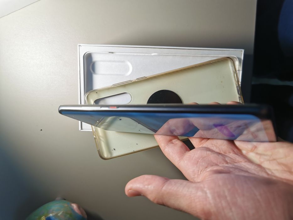 Huawei P30 Pro с ПОДАРЪЦИ