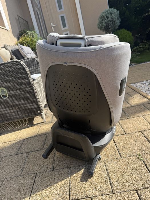 Scaun auto rotativ Bugaboo Owl Grey cu baza Isofix